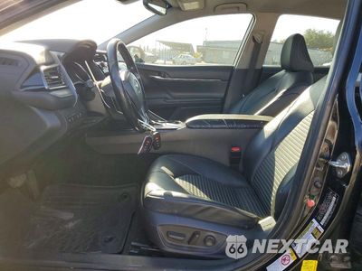 Zdjęcie 7 z 12 samochodu: 2019 TOYOTA CAMRY SE VIN:4T1B11HK5KU746923 - miniatura