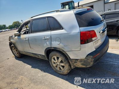 Drugie zdjęcie samochodu z przodu: 2011 KIA SORENTO LX VIN:5XYKT4A10BG112079 - miniatura
