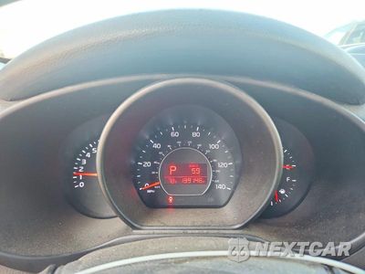 Zdjęcie 9 z 12 samochodu: 2015 KIA SOUL + VIN:KNDJP3A52F7815375 - miniatura