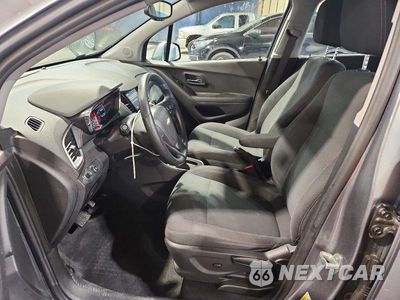 Zdjęcie 7 z 13 samochodu: 2020 CHEVROLET TRAX LS VIN:3GNCJKSB7LL194626 - miniatura