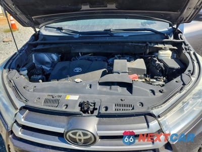 Zdjęcie 12 z 13 samochodu: 2019 TOYOTA HIGHLANDER LE PLUS VIN:5TDZZRFH0KS361596 - miniatura