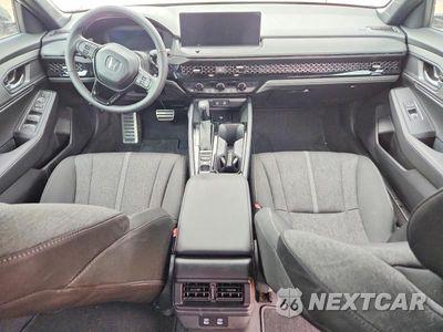 Zdjęcie 8 z 13 samochodu: 2026 HONDA ACCORD HYBRID SPORT VIN:1HGCY2F58TA047944 - miniatura