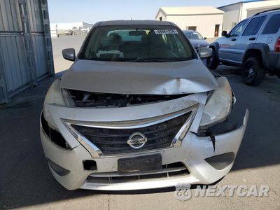 Piąte zdjęcie samochodu w środku: 2016 NISSAN VERSA 1.6 SV VIN:3N1CN7AP0GL888610 - miniatura