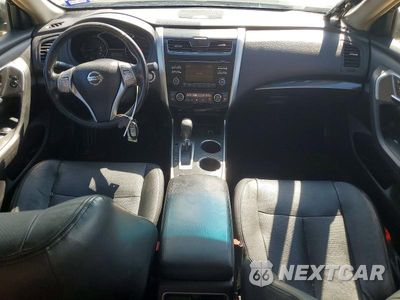 Zdjęcie 8 z 12 samochodu: 2013 NISSAN ALTIMA 2.5 VIN:1N4AL3AP5DN472413 - miniatura