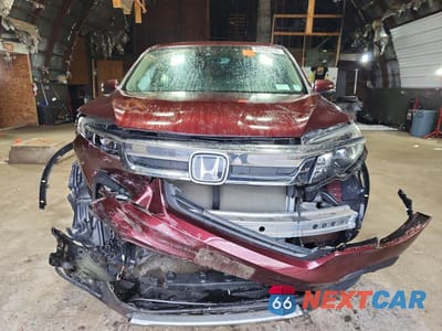 Piąte zdjęcie samochodu w środku: 2019 HONDA PILOT EXL VIN:5FNYF6H55KB013304 - miniatura