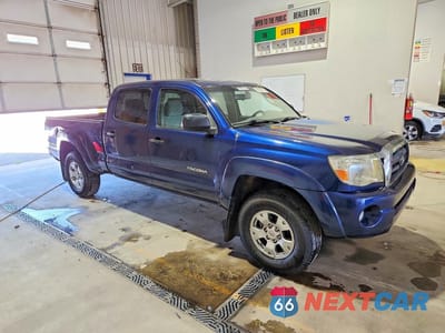 Czwarte zdjęcie samochodu z boku: 2008 TOYOTA TACOMA DOUBLE CAB LONG BED VIN:5TEMU52N78Z516010 - miniatura