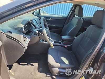 Zdjęcie 7 z 12 samochodu: 2017 CHEVROLET CRUZE LT VIN:1G1BE5SM2H7256353 - miniatura