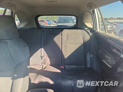 Zdjęcie 10 z 13 samochodu: 2021 TOYOTA RAV4 XLE VIN:2T3P1RFV8MW174564 - miniatura