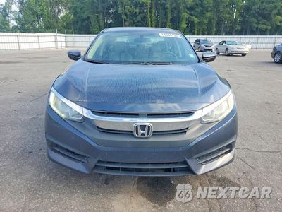 Piąte zdjęcie samochodu w środku: 2018 HONDA CIVIC LX VIN:19XFC2F59JE044359 - miniatura