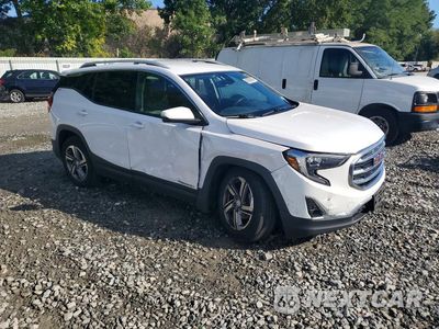 Czwarte zdjęcie samochodu z boku: 2021 GMC TERRAIN SLT VIN:3GKALVEV3ML301923 - miniatura