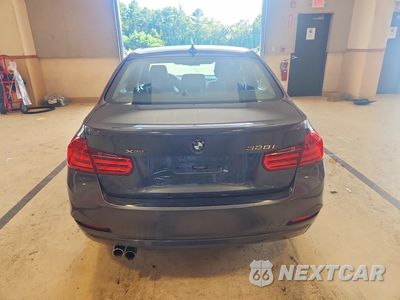 Zdjęcie 6 z 12 samochodu: 2013 BMW 328 XI VIN:WBA3B3C56DJ698918 - miniatura