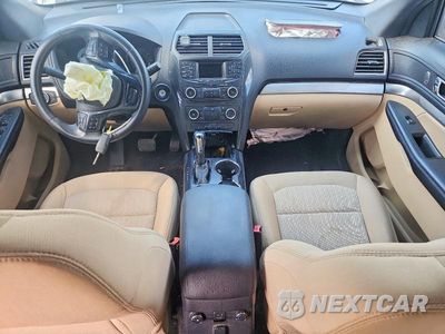 Zdjęcie 8 z 13 samochodu: 2017 FORD EXPLORER VIN:1FM5K7B83HGD40124 - miniatura