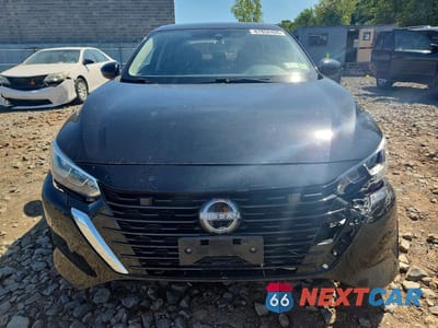 Piąte zdjęcie samochodu w środku: 2024 NISSAN SENTRA SV VIN:3N1AB8CV5RY283389 - miniatura