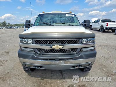 Piąte zdjęcie samochodu w środku: 2001 CHEVROLET SILVERADO K2500 HEAVY DUTY VIN:1GCHK23U81F124491 - miniatura
