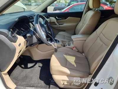 Zdjęcie 7 z 14 samochodu: 2019 NISSAN ROGUE SL VIN:5N1AT2MV7KC786745 - miniatura
