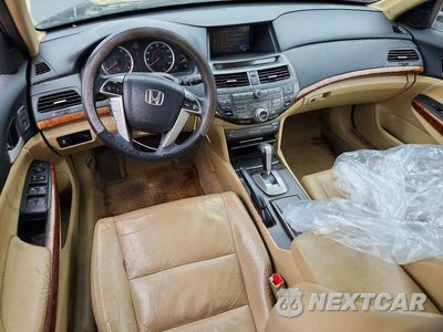 Zdjęcie 8 z 12 samochodu: 2011 HONDA ACCORD EXL VIN:1HGCP3F85BA015020 - miniatura