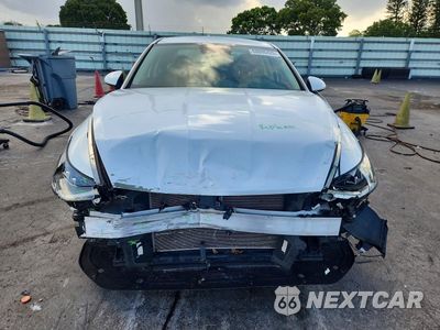 Piąte zdjęcie samochodu w środku: 2021 HYUNDAI SONATA SEL VIN:5NPEL4JA0MH105917 - miniatura