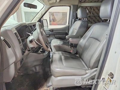 Zdjęcie 7 z 13 samochodu: 2016 NISSAN NV2500 DELIVERY VAN VIN:1N6BF0LY7GN800975 - miniatura