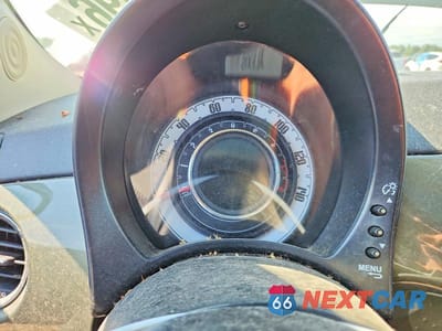 Zdjęcie 9 z 12 samochodu: 2013 FIAT 500 POP VIN:3C3CFFAR9DT532954 - miniatura