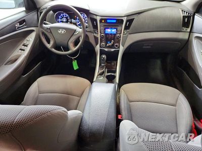 Zdjęcie 8 z 12 samochodu: 2013 HYUNDAI SONATA GLS VIN:5NPEB4AC7DH784489 - miniatura
