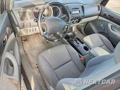 Zdjęcie 8 z 13 samochodu: 2008 TOYOTA TACOMA V6 VIN:5TEUU42N38Z500297 - miniatura