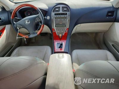Zdjęcie 8 z 13 samochodu: 2008 LEXUS ES 350 VIN:JTHBJ46G982175119 - miniatura