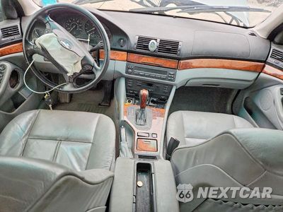 Zdjęcie 8 z 12 samochodu: 2003 BMW 525 I AUTOMATIC VIN:WBADT434X3G024040 - miniatura