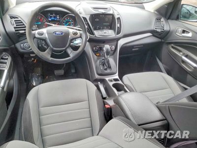 Zdjęcie 8 z 13 samochodu: 2016 FORD ESCAPE SE VIN:1FMCU9GX8GUA63161 - miniatura
