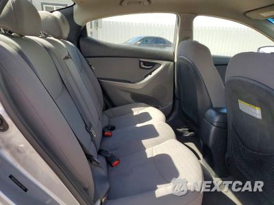 Zdjęcie 10 z 12 samochodu: 2016 HYUNDAI ELANTRA SE VIN:5NPDH4AE4GH711404 - miniatura