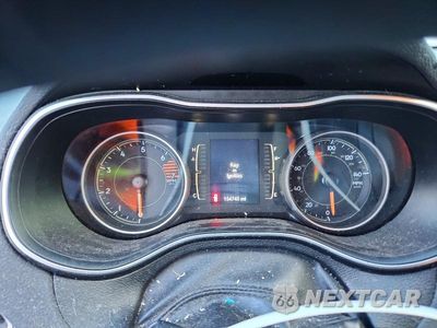 Zdjęcie 9 z 13 samochodu: 2019 JEEP CHEROKEE LATITUDE VIN:1C4PJLCBXKD297171 - miniatura