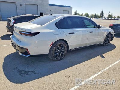 Trzecie zdjęcie samochodu z tyłu: 2024 BMW I7 XDRIVE60 VIN:WBY53EJ07RCP95860 - miniatura