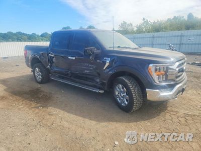 Czwarte zdjęcie samochodu z boku: 2021 FORD F150 SUPERCREW VIN:1FTFW1E87MFB59663 - miniatura