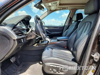 Zdjęcie 7 z 14 samochodu: 2015 BMW X5 SDRIVE35I VIN:5UXKR2C58F0H35224 - miniatura