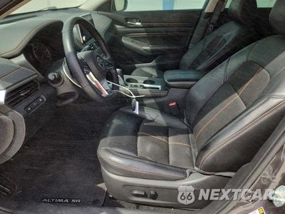 Zdjęcie 7 z 12 samochodu: 2019 NISSAN ALTIMA SR VIN:1N4BL4CV0KN310210 - miniatura
