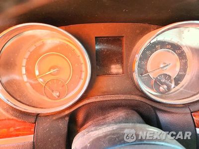 Zdjęcie 9 z 12 samochodu: 2014 CHRYSLER 300 VIN:2C3CCAAG4EH375919 - miniatura