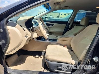 Zdjęcie 7 z 12 samochodu: 2015 NISSAN ALTIMA 2.5 S VIN:1N4AL3AP9FC107151 - miniatura