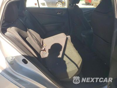 Zdjęcie 10 z 12 samochodu: 2020 TOYOTA PRIUS LE AWD-E VIN:JTDL9RFUXL3021510 - miniatura