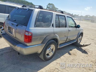 Trzecie zdjęcie samochodu z tyłu: 2001 INFINITI QX4 VIN:JNRDR07Y31W102023 - miniatura