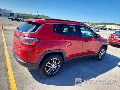 Trzecie zdjęcie samochodu z tyłu: 2019 JEEP COMPASS LATITUDE VIN:3C4NJCBB0KT692625 - miniatura