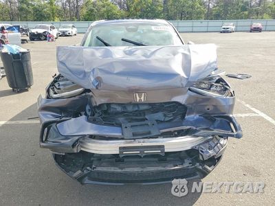 Piąte zdjęcie samochodu w środku: 2023 HONDA HR-V EXL VIN:3CZRZ2H7XPM708445 - miniatura
