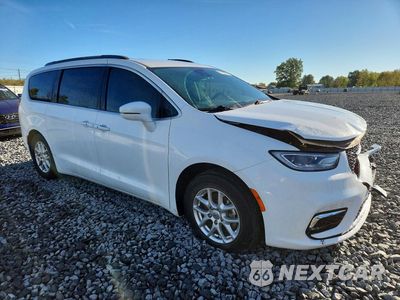 Czwarte zdjęcie samochodu z boku: 2022 CHRYSLER PACIFICA TOURING L VIN:2C4RC1BG7NR206282 - miniatura