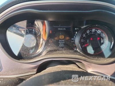 Zdjęcie 9 z 12 samochodu: 2019 DODGE CHALLENGER SXT VIN:2C3CDZAGXKH521361 - miniatura
