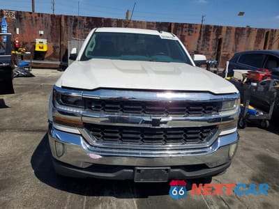 Piąte zdjęcie samochodu w środku: 2016 CHEVROLET SILVERADO C1500 LT VIN:3GCPCREC2GG229377 - miniatura