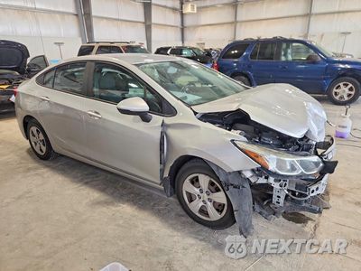 Czwarte zdjęcie samochodu z boku: 2016 CHEVROLET CRUZE LS VIN:1G1BC5SM1G7313064 - miniatura