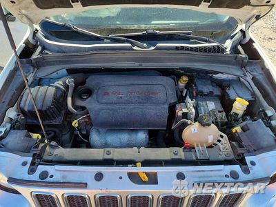 Zdjęcie 11 z 12 samochodu: 2016 JEEP RENEGADE LIMITED VIN:ZACCJBDT3GPC93682 - miniatura