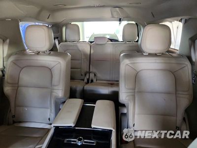 Zdjęcie 10 z 13 samochodu: 2020 LINCOLN NAVIGATOR RESERVE VIN:5LMJJ2LT4LEL04807 - miniatura