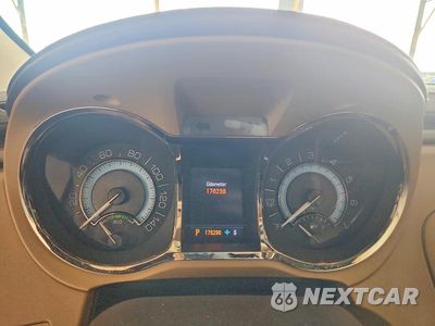 Zdjęcie 9 z 13 samochodu: 2012 BUICK LACROSSE VIN:1G4GC5ER2CF171856 - miniatura