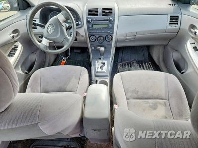 Zdjęcie 8 z 12 samochodu: 2010 TOYOTA COROLLA LE VIN:JTDBU4EE2AJ072158 - miniatura