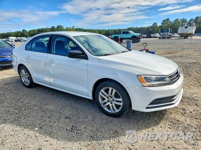 Czwarte zdjęcie samochodu z boku: 2015 VOLKSWAGEN JETTA BASE VIN:3VW2K7AJ4FM350169 - miniatura