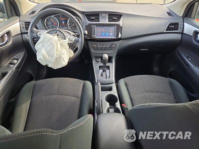 Zdjęcie 8 z 12 samochodu: 2019 NISSAN SENTRA S VIN:3N1AB7AP7KY396202 - miniatura